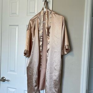 Size small silk pajama robe with tie